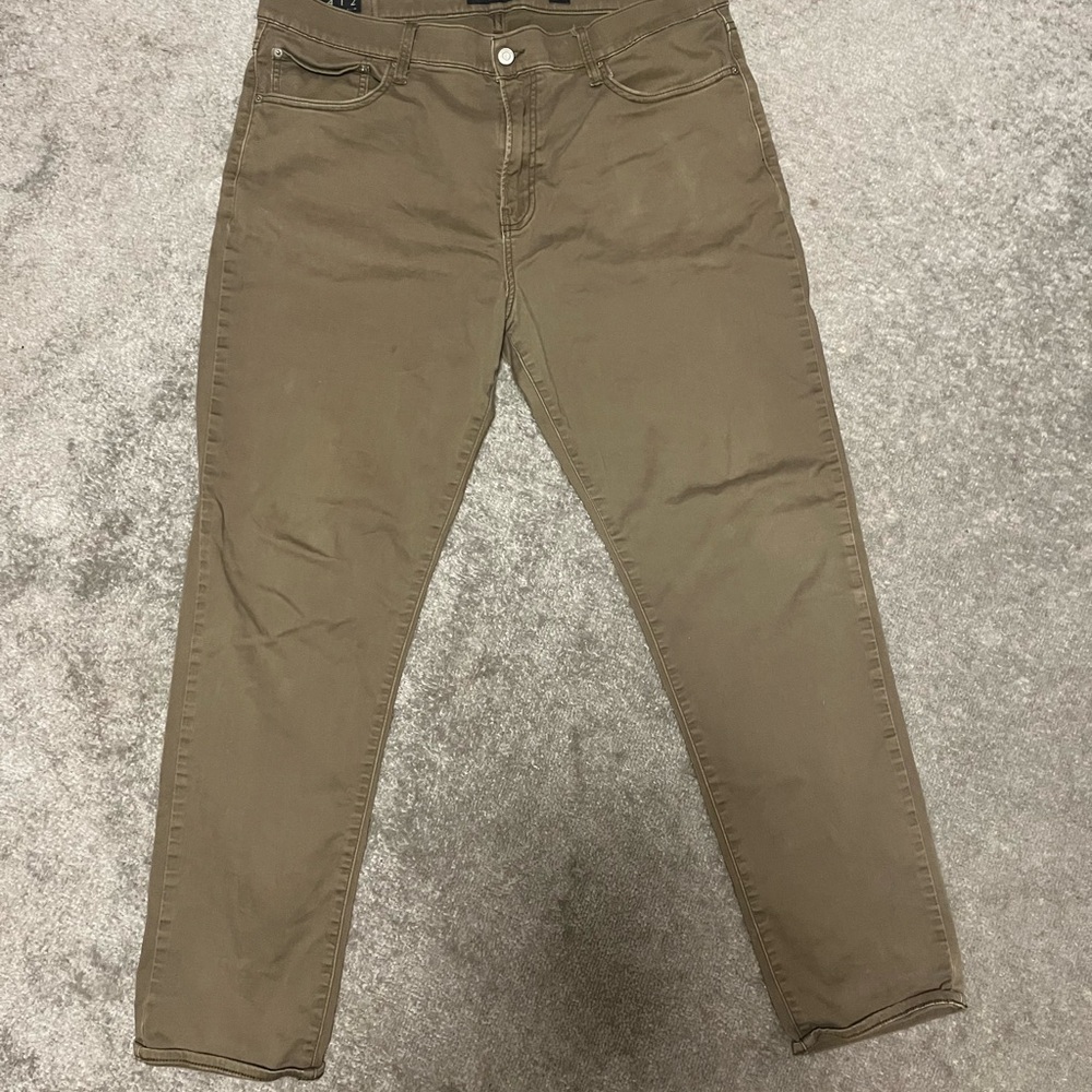 Lucky Brand Men's Tan Slim pants - 38x32